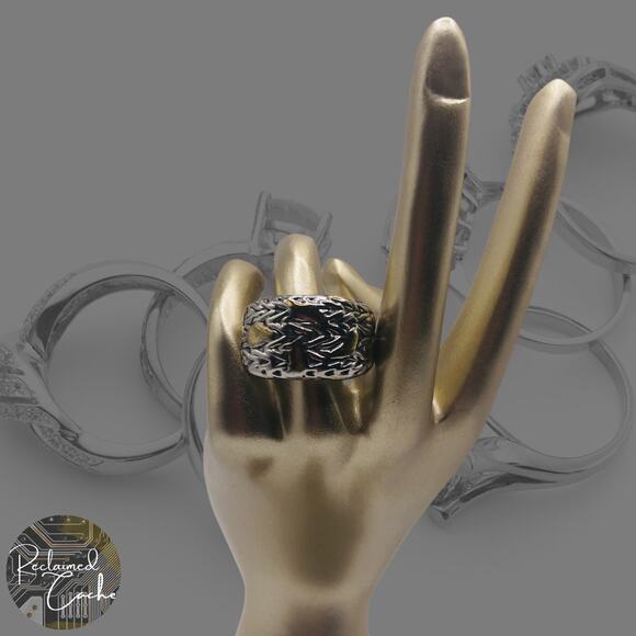 Silver and Gold Abstract Strokes Ring - Size 5.5 - Picture 1 of 7